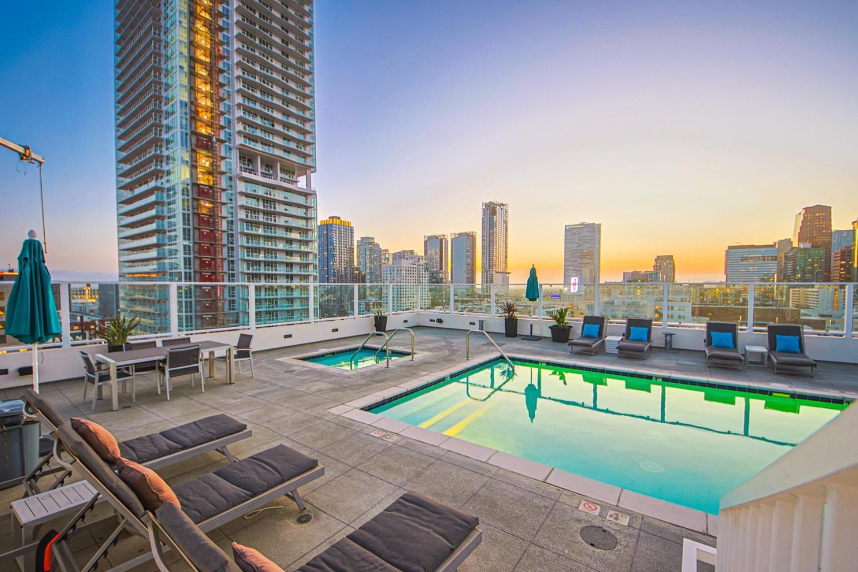 로스앤젤레스 Stunning 1 Bdr 1 Bth, Pool, Jacuzzi 아파트 외부 사진