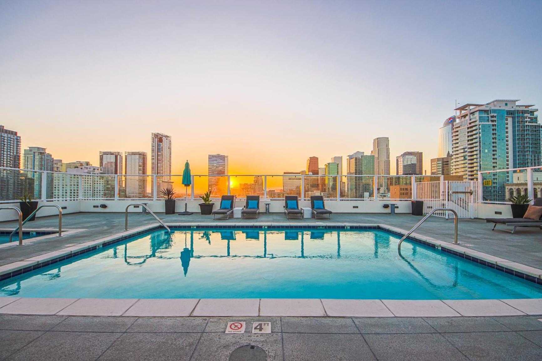 로스앤젤레스 Stunning 1 Bdr 1 Bth, Pool, Jacuzzi 아파트 외부 사진
